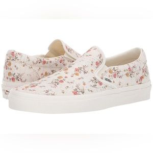 floral slip on vans🌷